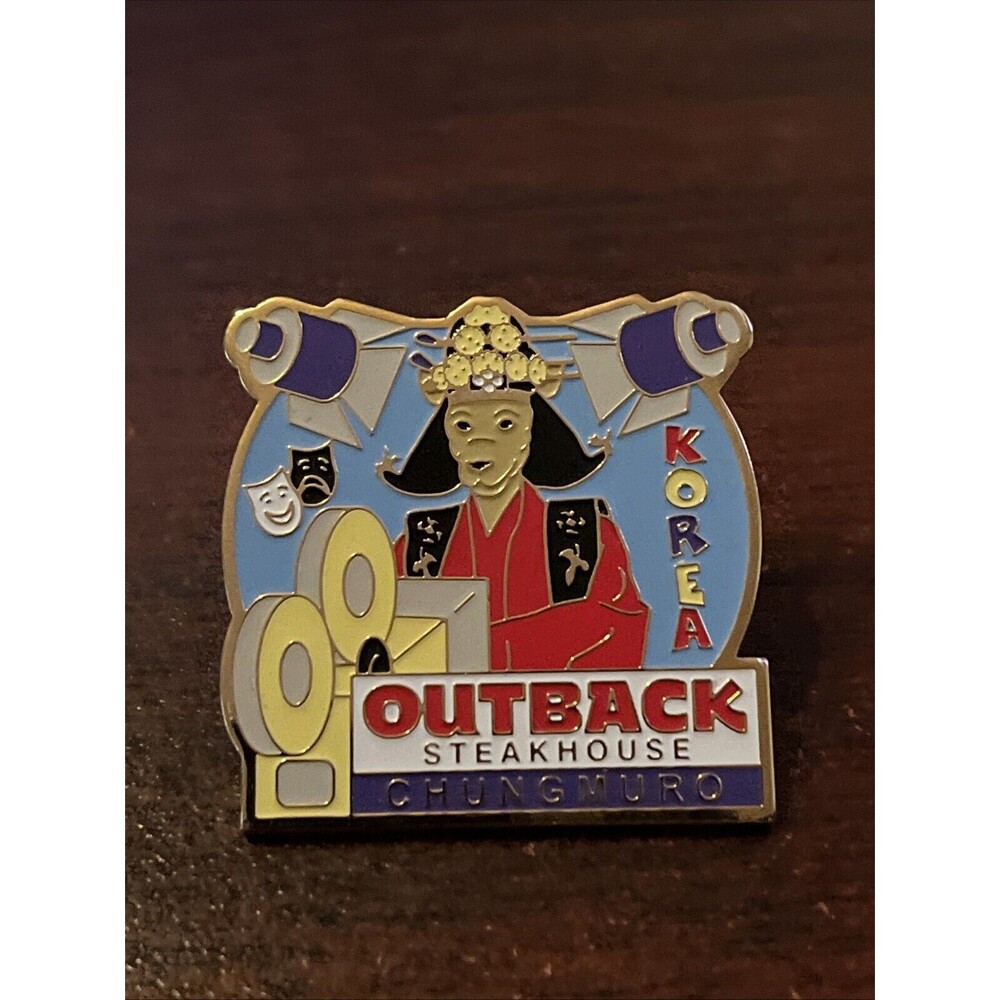 Outback Steakhouse Chungmuro Seoul South Korea Kangaroo Lapel Hat Pin